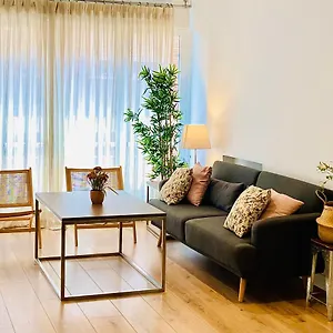 Apartamento Apto De Diseño Centro Parking Calefacción Aire Wifi, Granada
